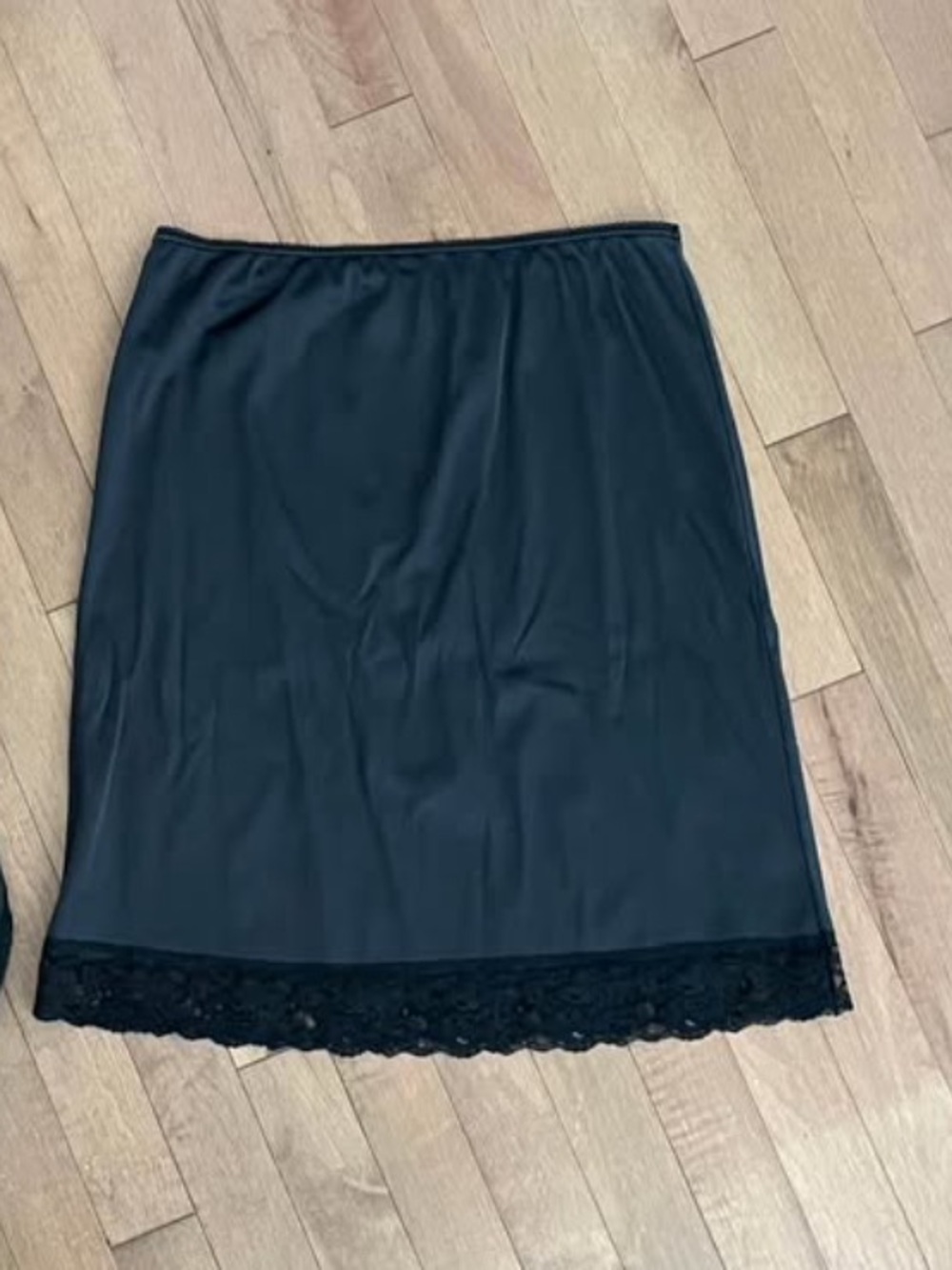Vintage Ashley Taylor Black Midi Half Slip Skirt with Lace Hem